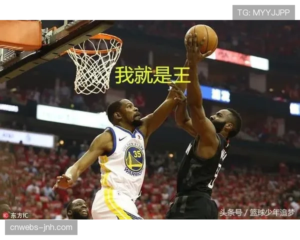 球员对位优势明显，利用错位单打成为战术重点