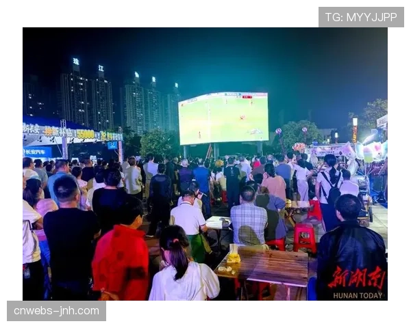 现场观赛热潮揭示体育消费从屏幕回归现场